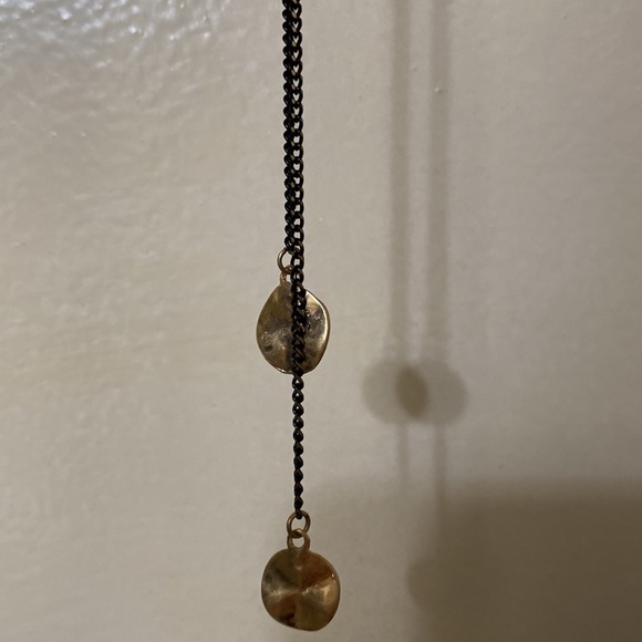 Triple strand Canvas brand necklace with drop - Picture 5 of 6